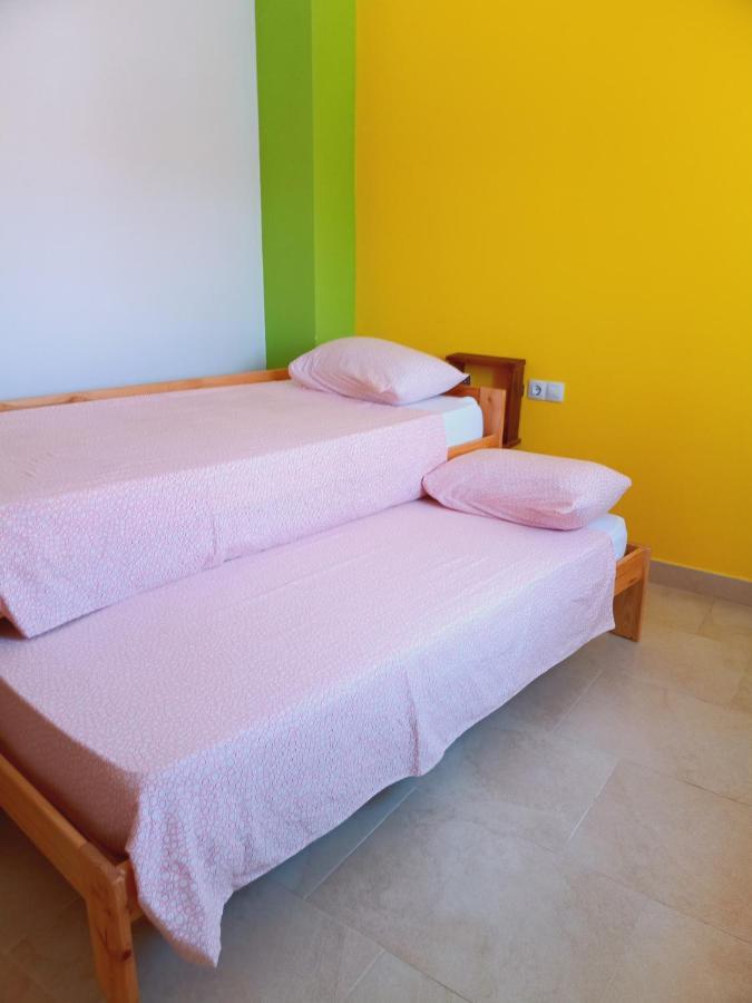 Chalet Amplio Con Jardin Y Zona Barbacoa. Reus Dış mekan fotoğraf